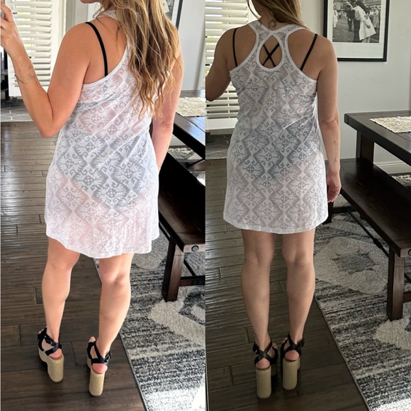 White Beach Pool Dress Coverup by Marika Size Medium - Picture 4 of 11